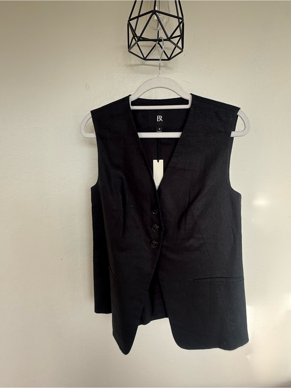 Women’s black banana republic linen vest